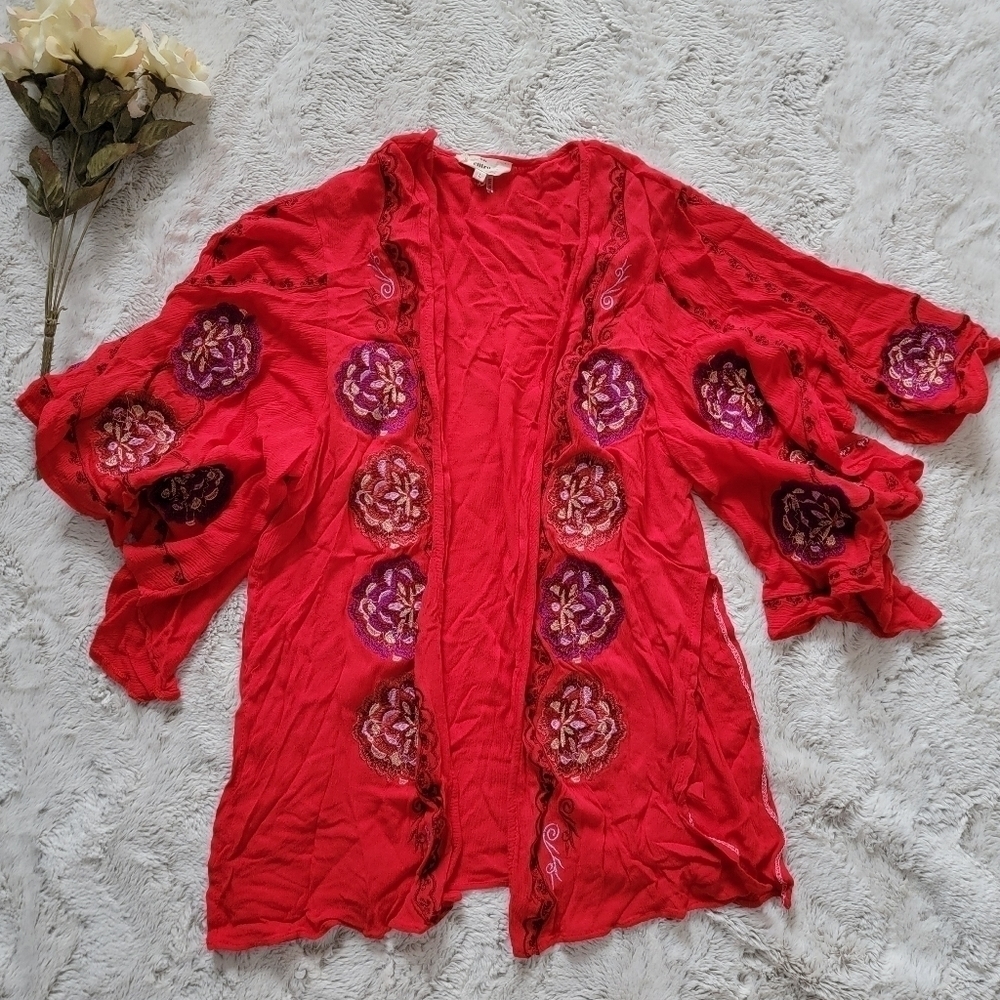 Entro Red Open‎ Embroidered Stitch Half Sleeve Cardigan Size L